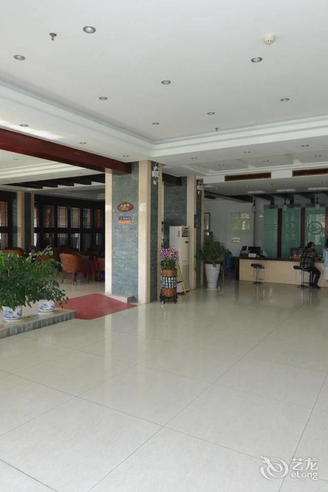 Sanya Jingwei Hotel - Sanya Buitenkant foto